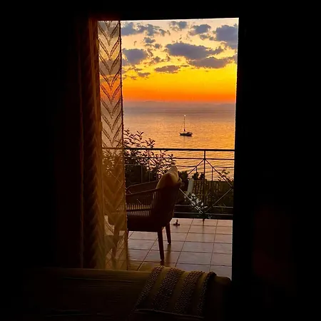 Casa La Luna Del Sol * Poros (Kefalonia)